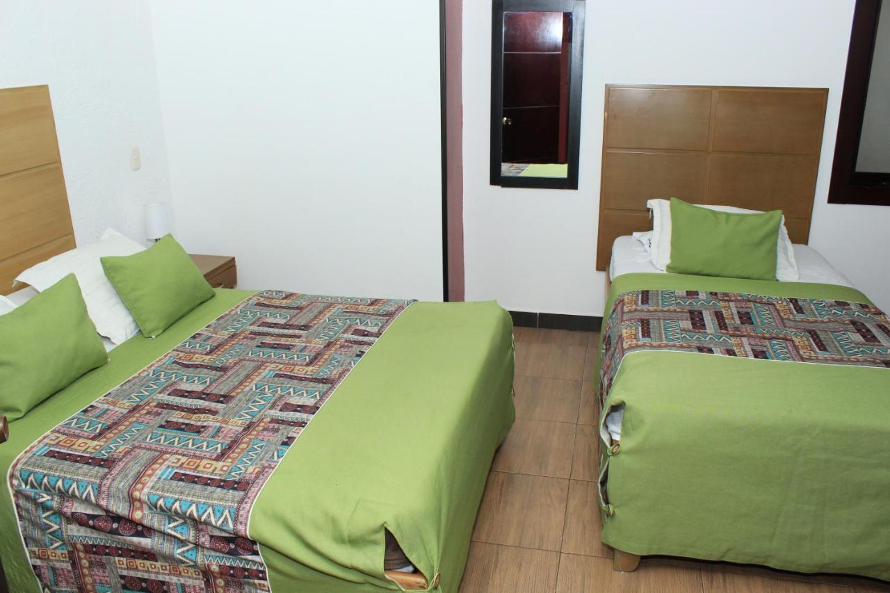 Hotel Cosmopolitan Bogota Buitenkant foto